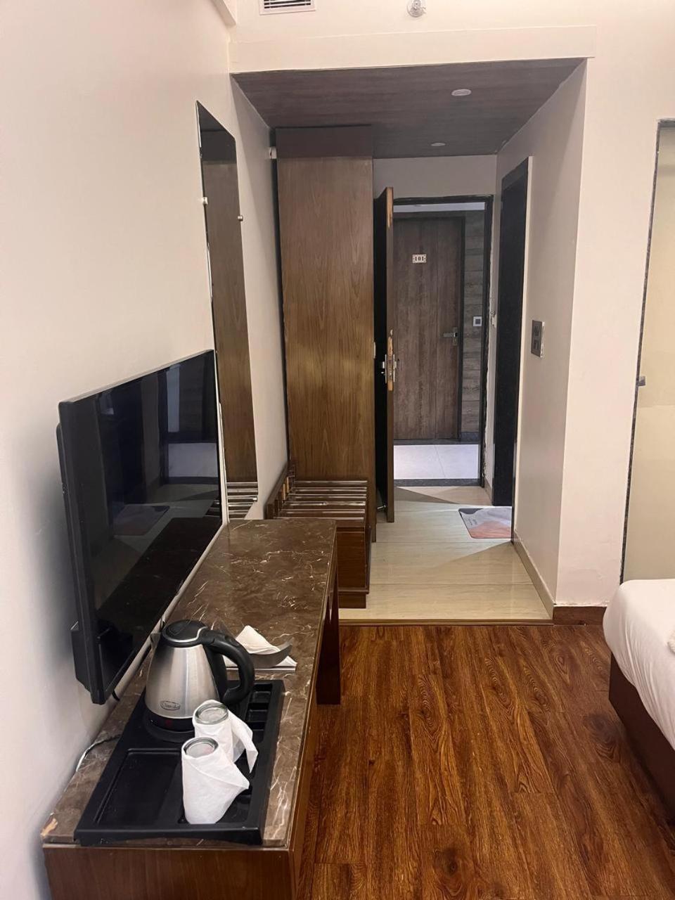Hotel Parklane Agra (Uttar Pradesh) Dış mekan fotoğraf